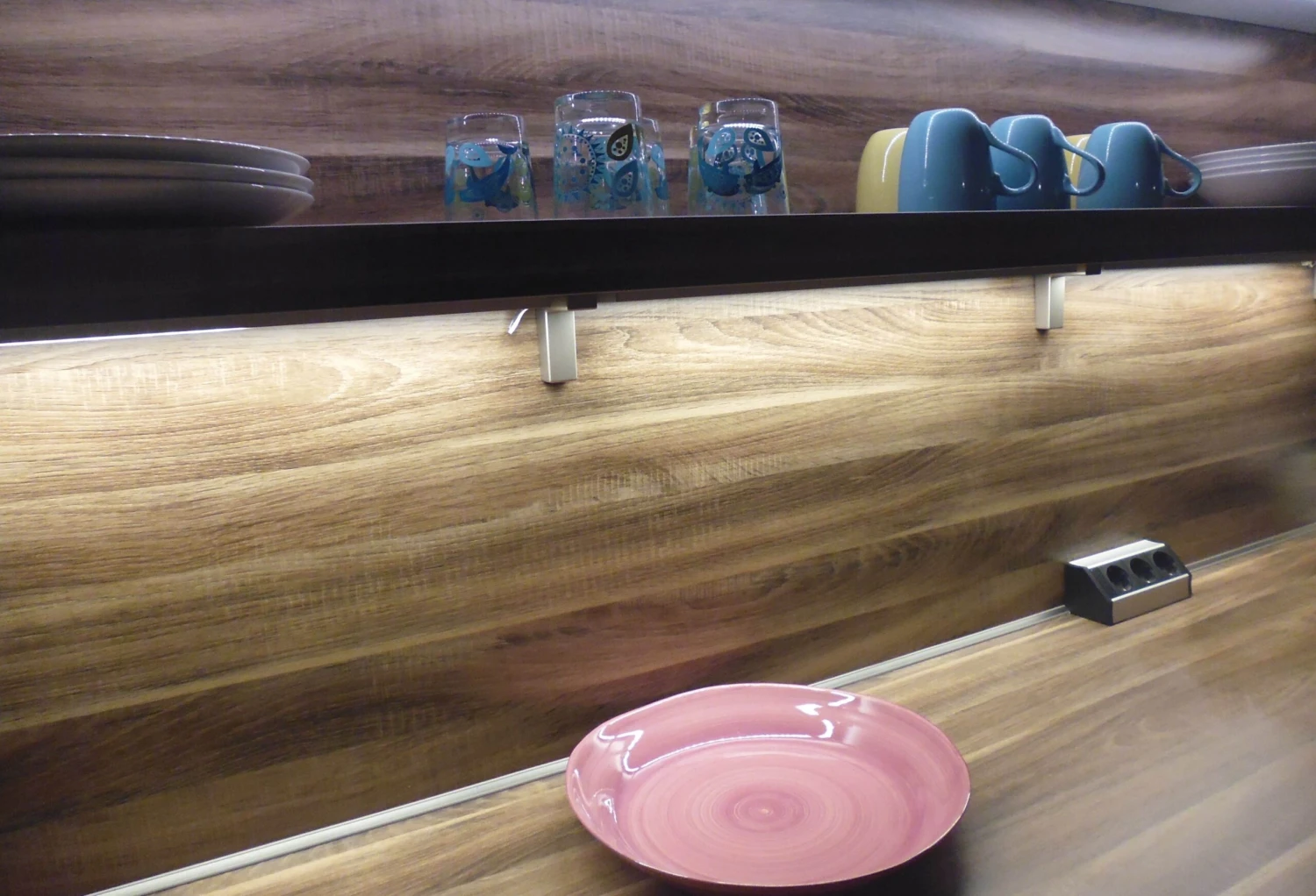 Hera 61001420202 LED-Top-Stick H 610mm, 15W/warmweiß 4 Hera 61001420202 LED-Top-Stick H 610mm, 15W/warmweiß – Bild 4