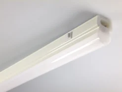 Ledvance Lin. Comp.Switch LED-Lichtleiste 12W, 3000K, Mit Schalter, 900mm