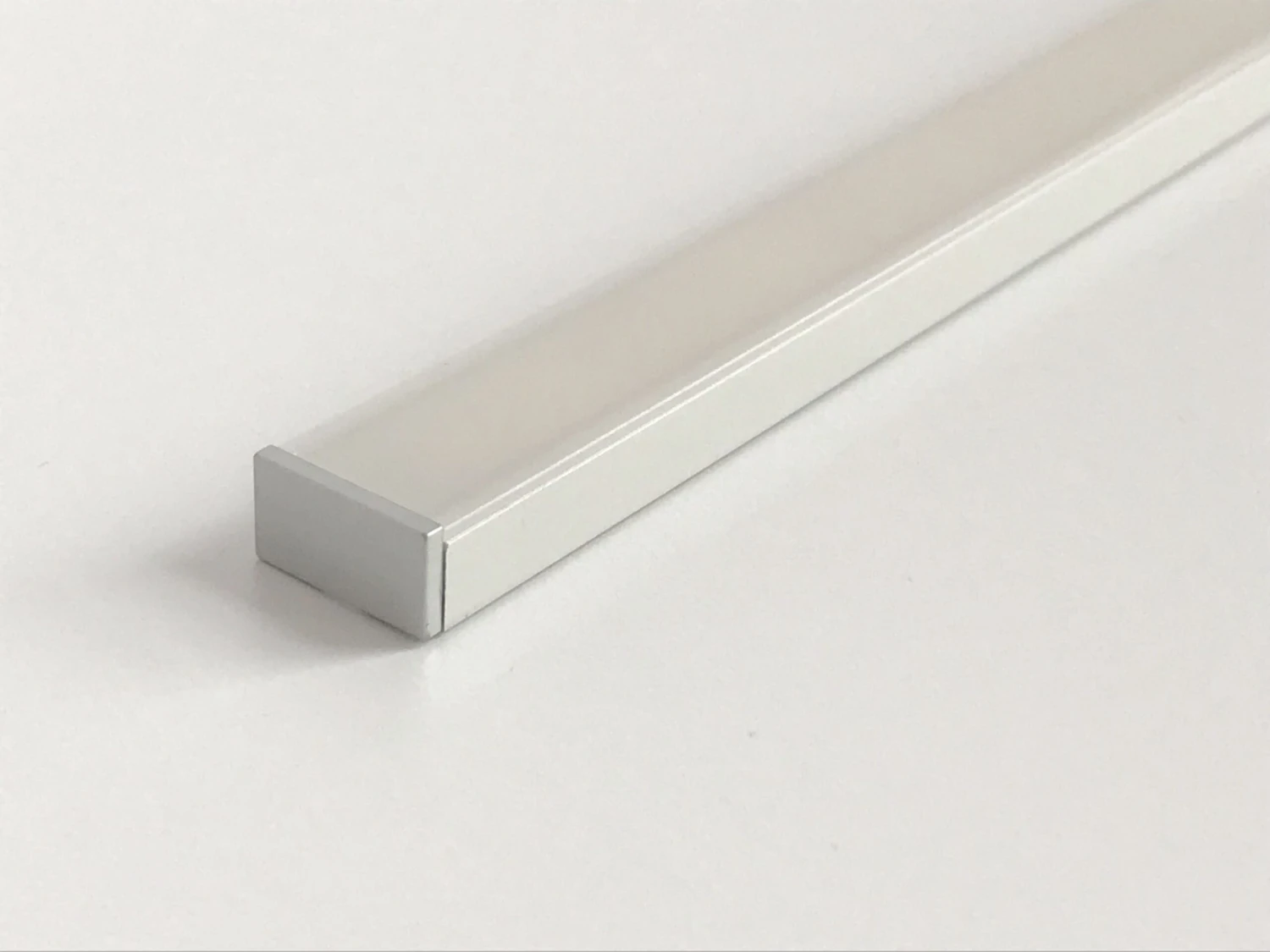 Hera 61001427403 LED-Top-Stick FMK 1200mm, 21,8W/neutralweiß 1 Hera 61001427403 LED-Top-Stick FMK 1200mm, 21,8W/neutralweiß