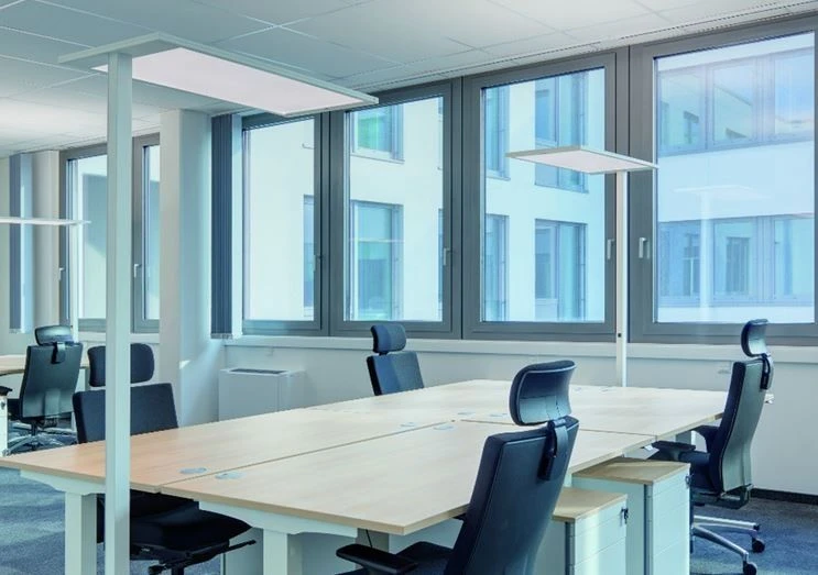 Perform.i.L. 8720761745410 Stehleuchte SL720SL L ECO LED 82W, Weiß 6 Perform.i.L. 8720761745410 Stehleuchte SL720SL L ECO LED 82W, Weiß – Bild 6