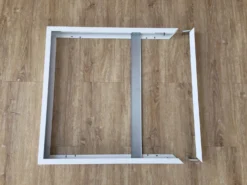 LEDVANCE Surface Mount Kit Aufputz-Montage-Set Für Panels 625 -Beleuchtungs Discounter 8d9ffaa6505a8c08edf60bfe39c424915d1ac055 scaled