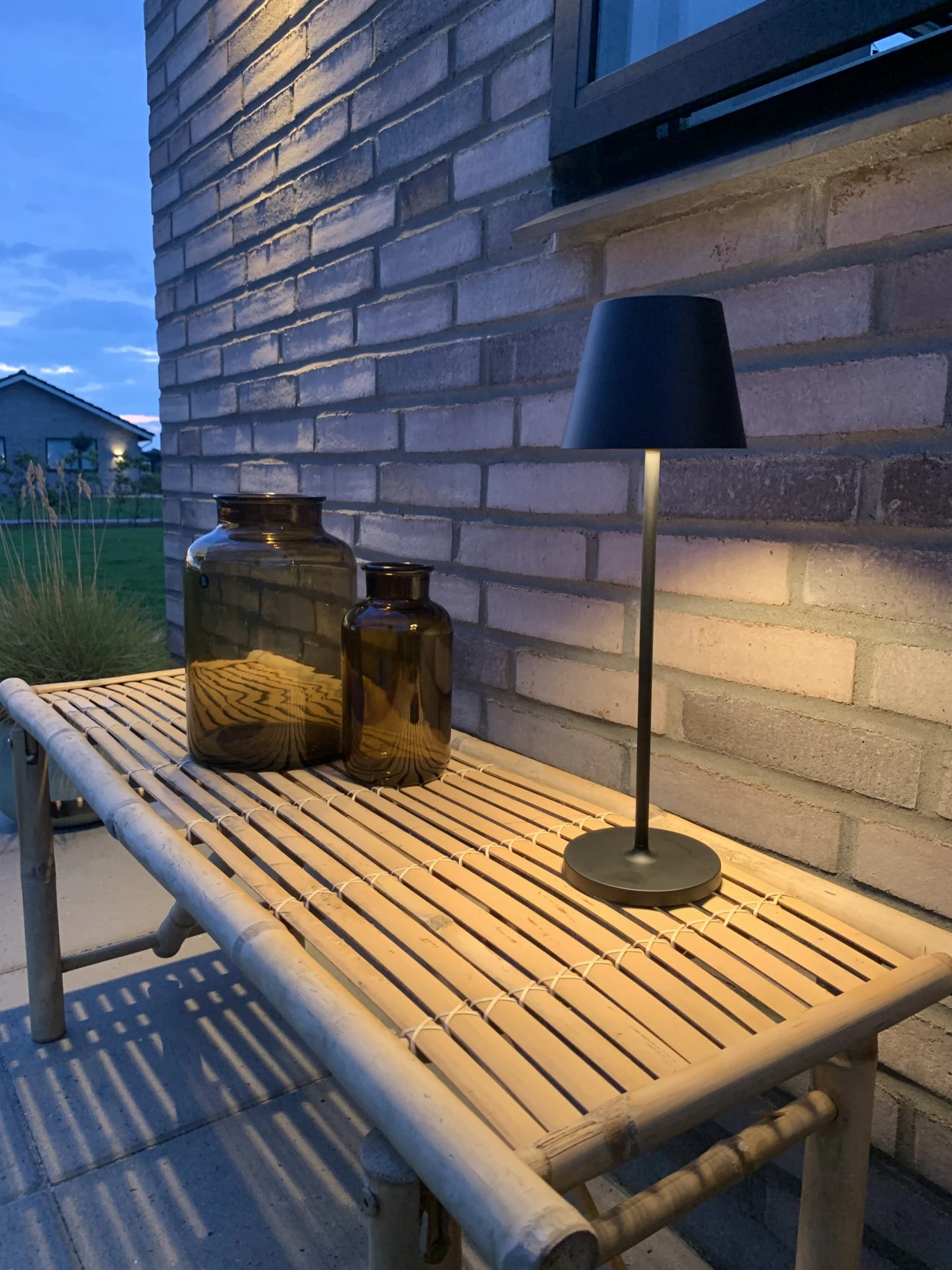 ALED 5702062810201 Calida Mini Schwarz, Induktionsladung, Dimmbar, 2,2W, 190lm, CRI97, IP54 3 ALED 5702062810201 Calida Mini Schwarz, Induktionsladung, Dimmbar, 2,2W, 190lm, CRI97, IP54 – Bild 3